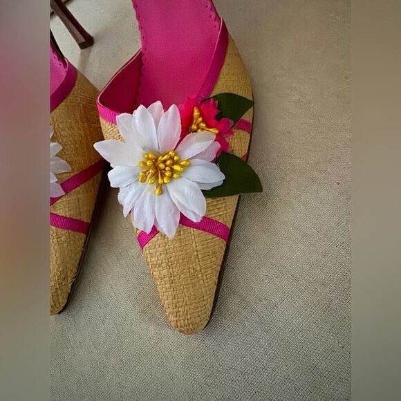 Vintage Isabella Fiore woven mule w flower embellishments. Pink leather NWOT 9.5 - Picture 3 of 9